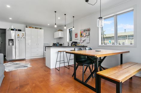 Photo of property in 65 Taylor Street, Cambridge, 3434