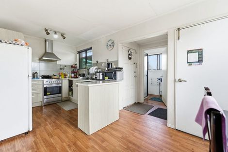 Photo of property in 24 Parkinson Avenue, Wesley, Auckland, 1041