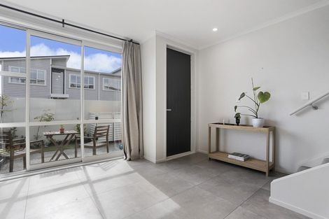 Photo of property in 3 Sanremo Lane, Stanmore Bay, Whangaparaoa, 0932