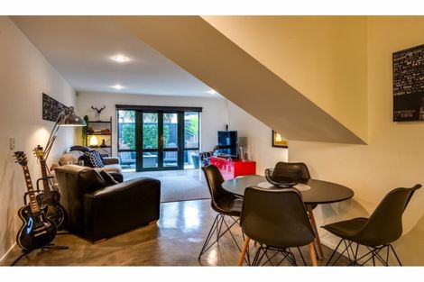 Photo of property in 3/21 Darvel Street, Riccarton, Christchurch, 8011