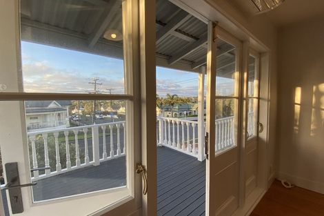 Photo of property in 112 Crummer Road, Grey Lynn, Auckland, 1021