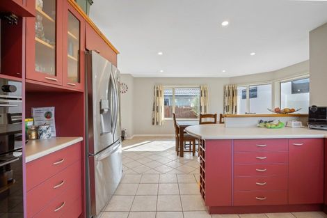 Photo of property in 21 Welsford Street, Woodend, 7610