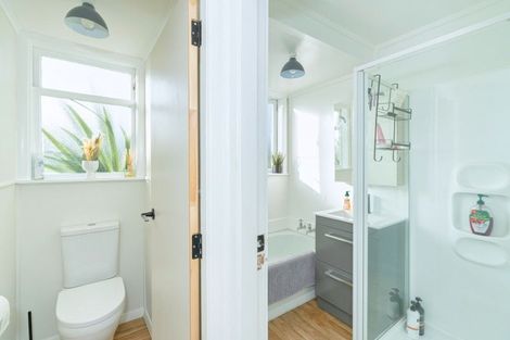 Photo of property in 297 Main Highway, Otaki, 5512