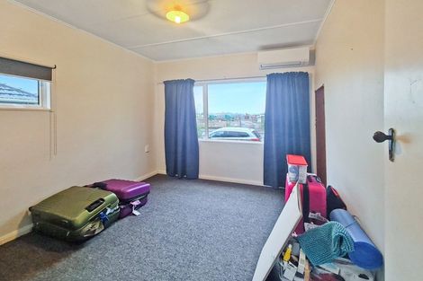 Photo of property in 213 Carrington Street, Vogeltown, New Plymouth, 4310