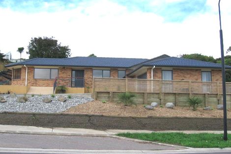 Photo of property in 6 Foothills Lane, Glen Eden, Auckland, 0602