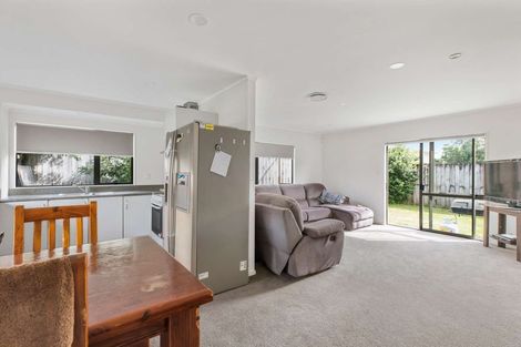 Photo of property in 5 Margarita Rise, Pukekohe, 2120
