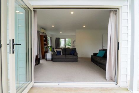 Photo of property in 50a Kitchener Road, Waiuku, 2123