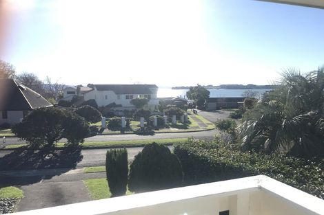 Photo of property in 10 Myrtle Drive, Omokoroa, 3114