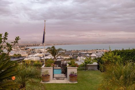 Photo of property in 12 George Street, Hospital Hill, Napier, 4110