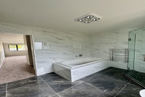 Photo of property in 6c Blenheim Street, Glenfield, Auckland, 0629