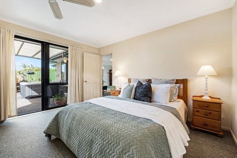 Photo of property in 17 Ruze Vida Drive, Massey, Auckland, 0614