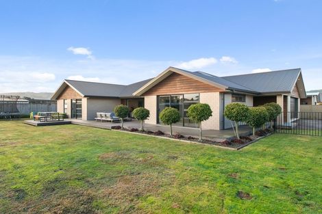 Photo of property in 2 Hagart-alexander Drive, Mosgiel, 9024