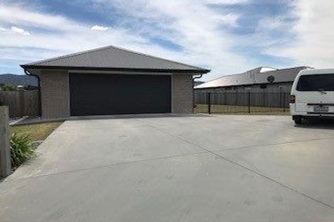 Photo of property in 17 Nolan Place, Katikati, 3129