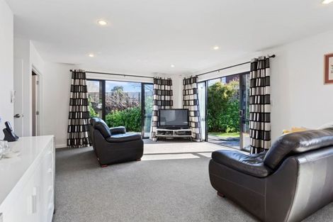 Photo of property in 67 New Brighton Road, Burwood, Christchurch, 8061