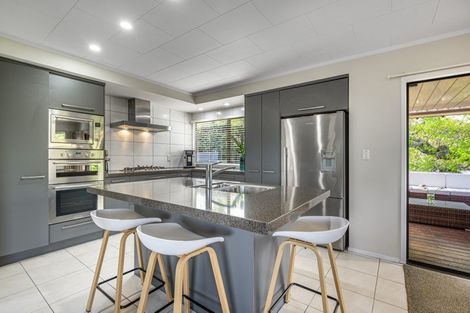 Photo of property in 24 Culver Terrace, Howick, Auckland, 2014