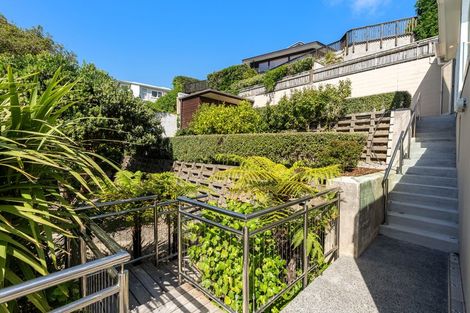 Photo of property in 128 Seatoun Heights Road, Seatoun, Wellington, 6022