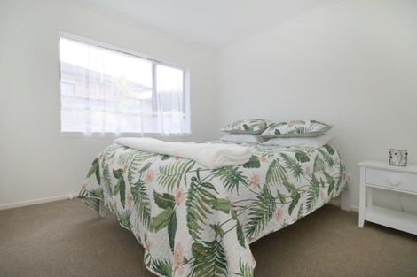 Photo of property in 8 Vintage Drive, Henderson, Auckland, 0612