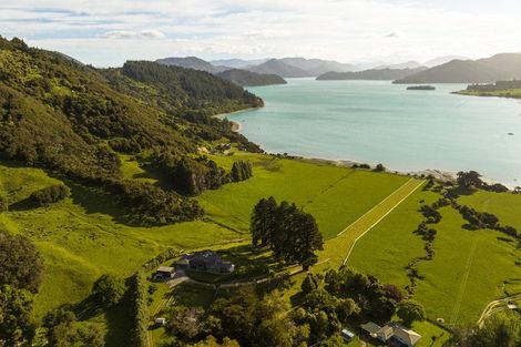Photo of property in 5564 Kenepuru Road, Waitaria Bay, Picton, 7282
