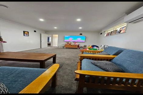 Photo of property in 18b Frank Hewitt Street, Pukekohe, 2120