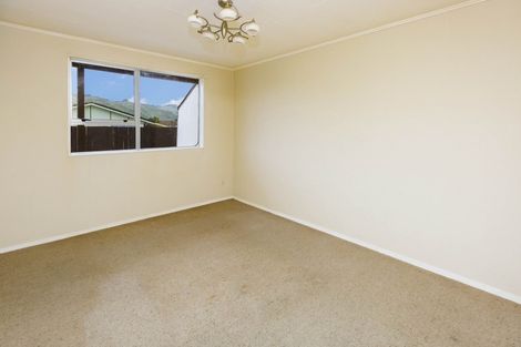 Photo of property in 1168 Fergusson Drive, Clouston Park, Upper Hutt, 5018
