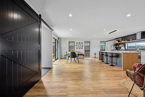 Photo of property in 53 Westpark Boulevard, Rangiora, 7400