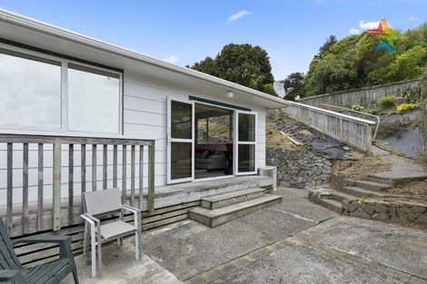 Photo of property in 17b Holborn Drive, Stokes Valley, Lower Hutt, 5019