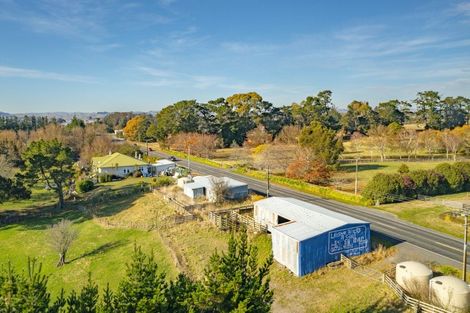 Photo of property in 2450 State Highway 2, Waipukurau, 4281
