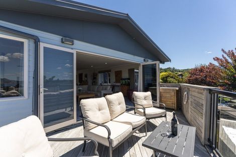Photo of property in 17 Shera Street, Acacia Bay, Taupo, 3330