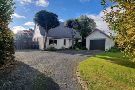 Photo of property in 11 Cedar Crescent, Mosgiel, 9024