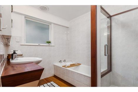 Photo of property in 77 Methuen Road, New Windsor, Auckland, 0600