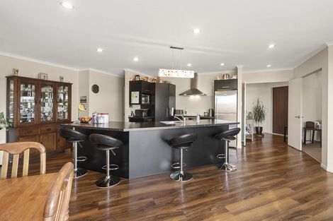 Photo of property in 1465 Kimbolton Road, Cheltenham, Feilding, 4777