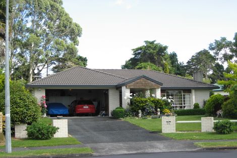 Photo of property in 24 Aristoy Close, Conifer Grove, Takanini, 2112