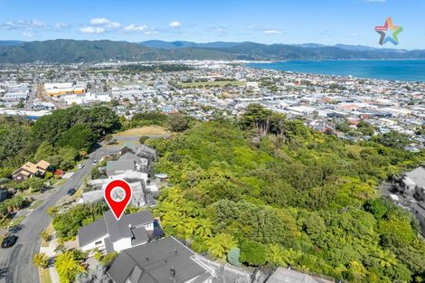 Photo of property in 30 Stanhope Grove, Korokoro, Lower Hutt, 5012