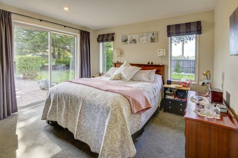 Photo of property in 10 Woodglen Drive, Woodend, 7610