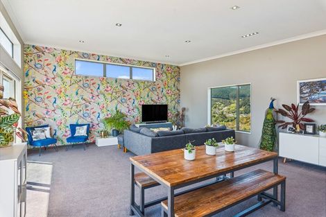 Photo of property in 6 Ocean Vista Lane, Paraparaumu, 5032