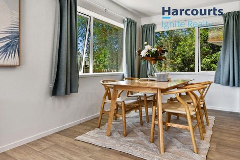 Photo of property in 23a Lane Road, Weymouth, Auckland, 2103