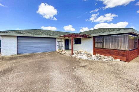 Photo of property in 156 Heretaunga Street, Palmerston North, 4414