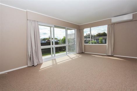 Photo of property in 2 Norfolk Place, Pukete, Hamilton, 3200