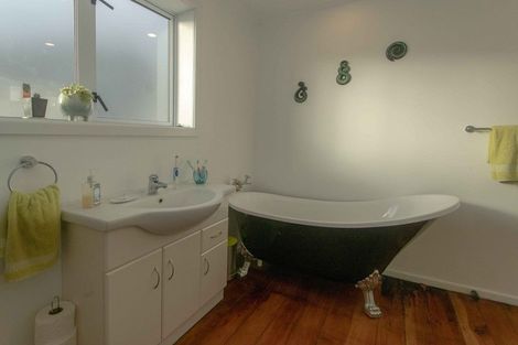 Photo of property in 575 Marine Parade, Napier South, Napier, 4110