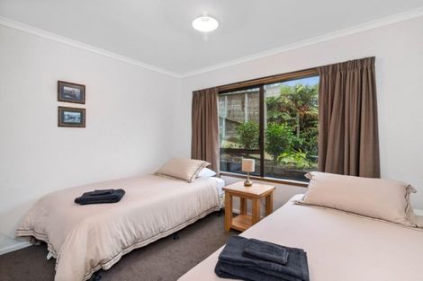 Photo of property in 5 Summit Road, Lake Okareka, Rotorua, 3076