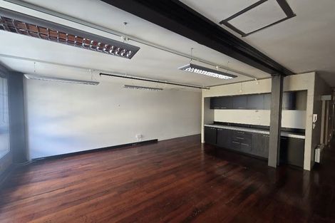 Photo of property in 20 Egmont Street, Te Aro, Wellington, 6011