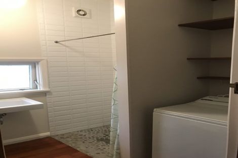 Photo of property in 1/332 Tinakori Road, Thorndon, Wellington, 6011