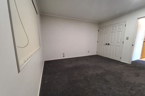 Photo of property in 68 Goodwood Drive, Goodwood Heights, Auckland, 2105