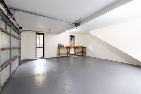 Photo of property in 18 Hawkswood Place, Avonhead, Christchurch, 8042