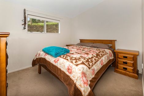 Photo of property in 21 Clifford Road, Pukekohe, 2678