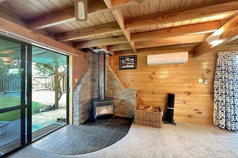 Photo of property in 32 Omahau Crescent, Twizel, 7901