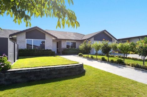 Photo of property in 1 Whakatomo Place, Havelock North, 4130