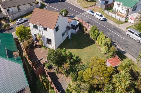 Photo of property in 1 Atwood Grove, Churton Park, Wellington, 6037