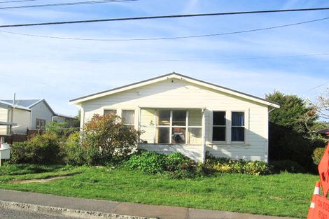 Photo of property in 99 Clifford Road, Johnsonville, Wellington, 6037