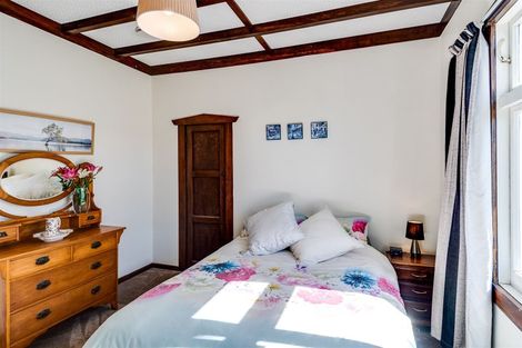 Photo of property in 1211 Caroline Road, Mayfair, Hastings, 4122